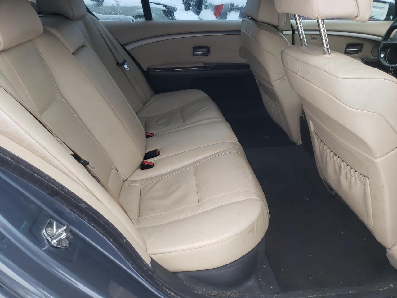 Photo 6 from auction – 2006 BMW 750 LI with VIN WBAHN83526DT38699