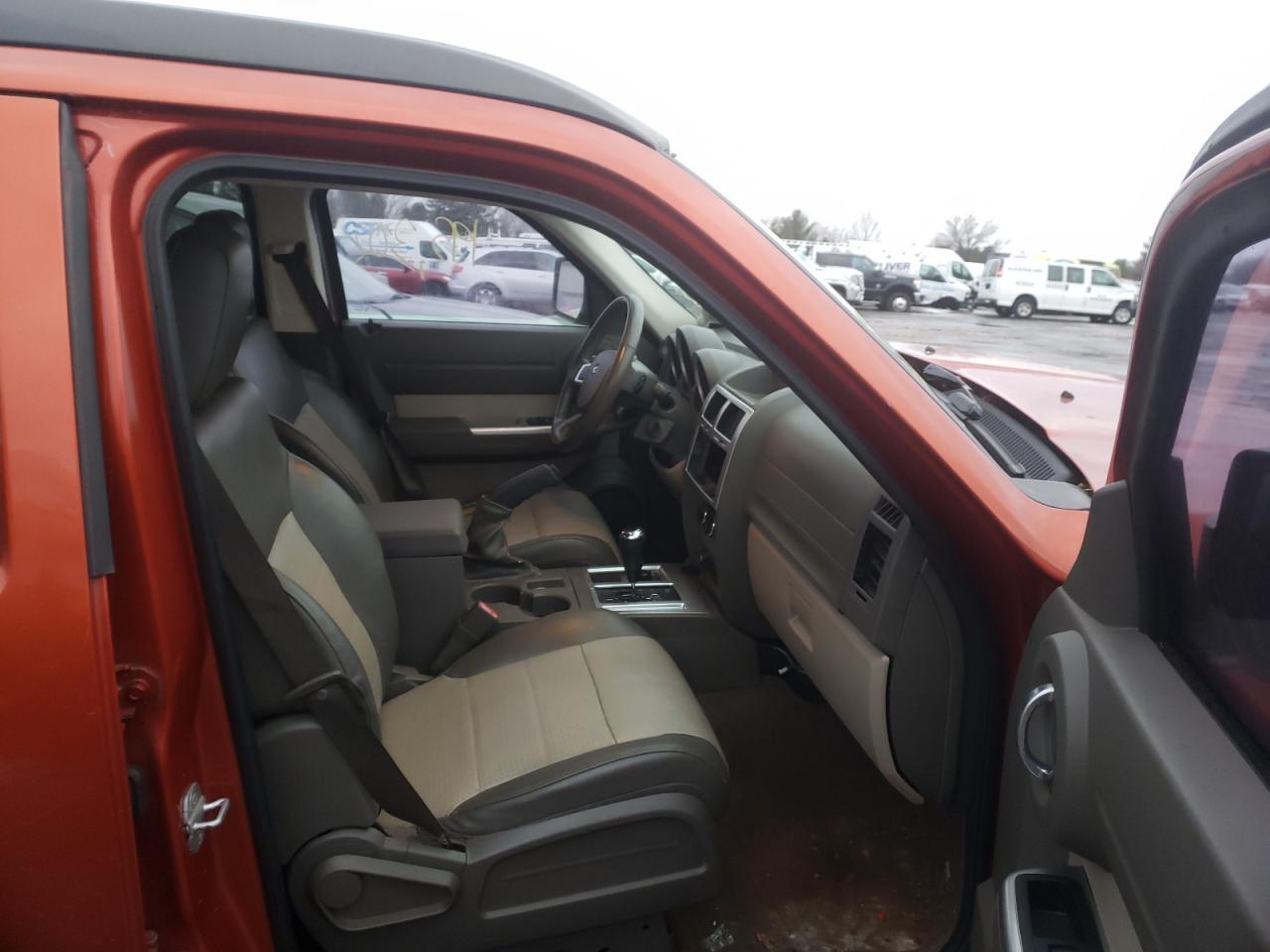 Photo 5 from auction – 2007 DODGE NITRO SLT with VIN 1D8GU58K67W631883