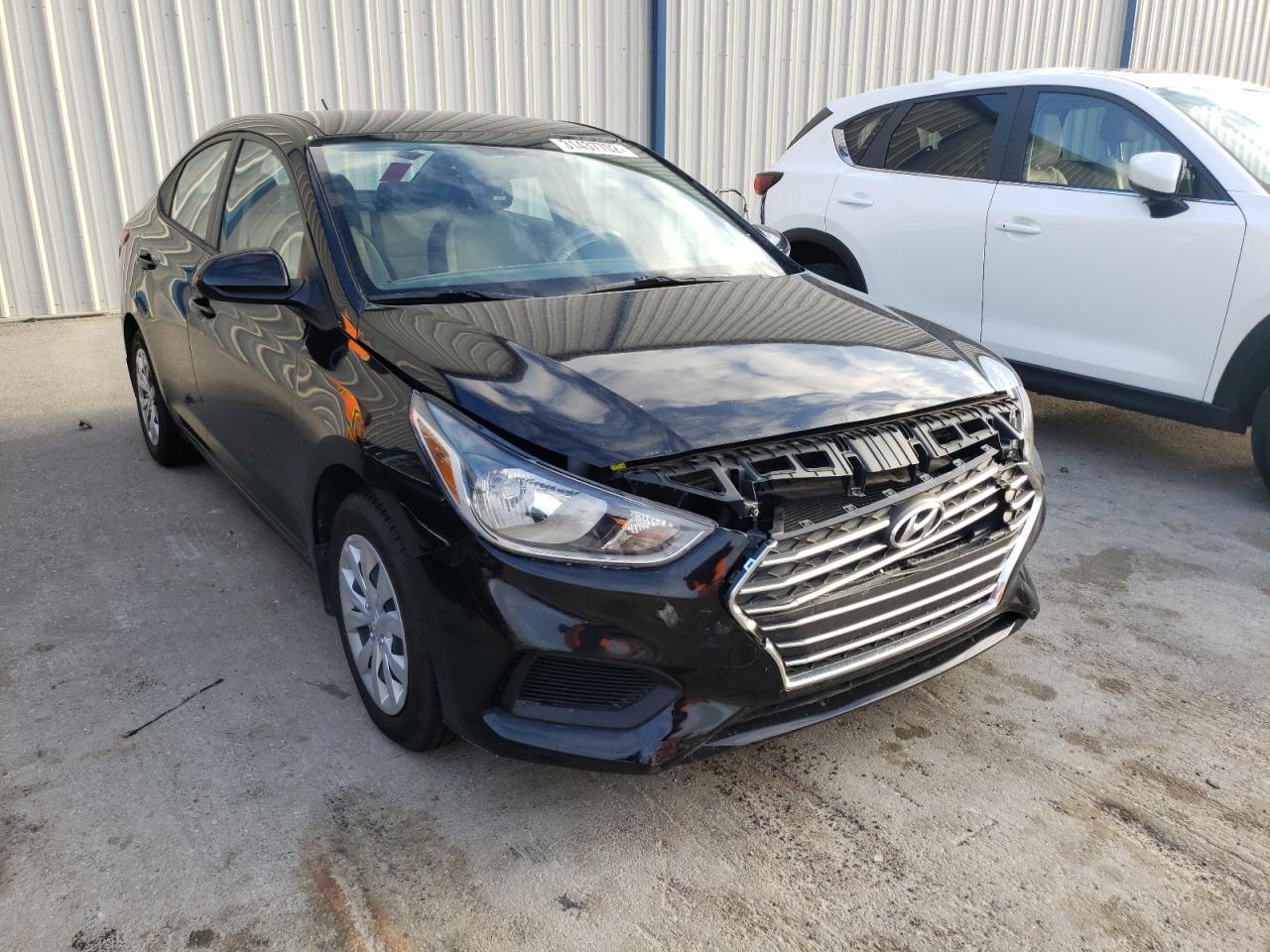 HYUNDAI ACCENT SE 2019 with VIN 3KPC24A30KE058465 - Photo from auction