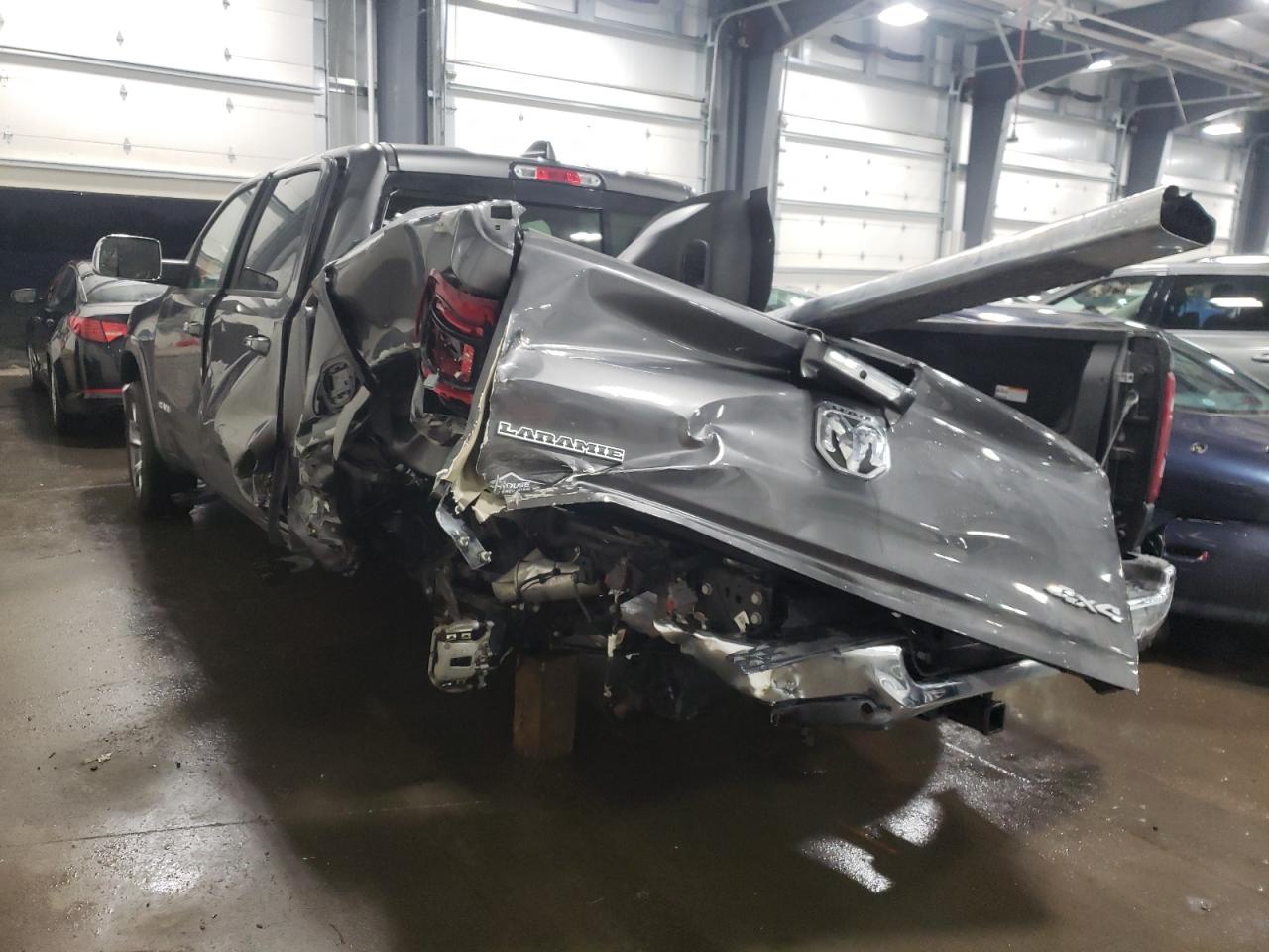 Photo 3 from auction – 2020 RAM 1500 LARAM with VIN 1C6SRFJT2LN379138