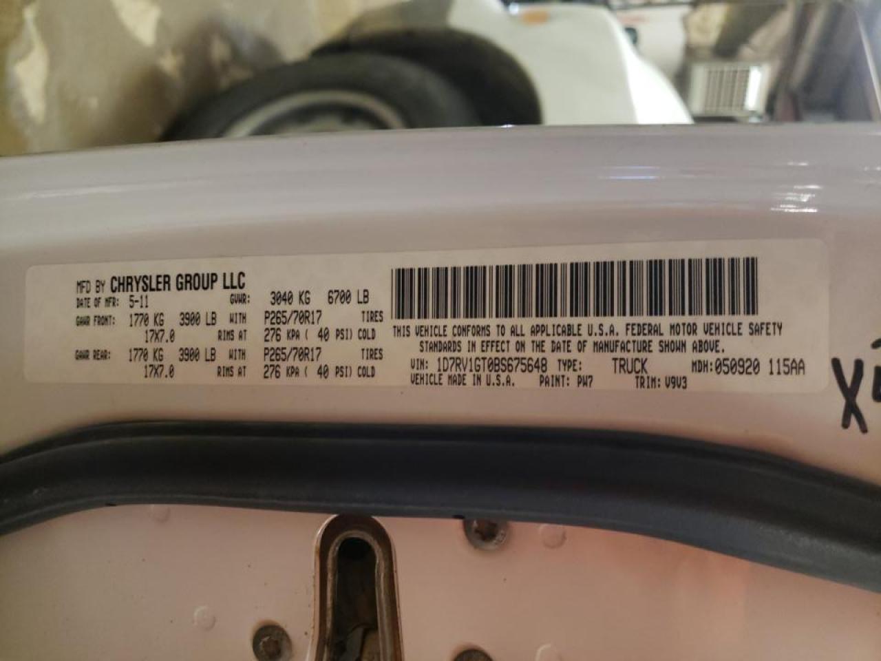 Photo 10 from auction – 2011 DODGE RAM 1500 with VIN 1D7RV1GT0BS675648