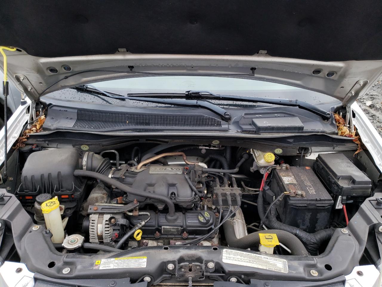 Photo 7 from auction – 2010 DODGE GRAND CARA with VIN 2D4RN5D1XAR434557