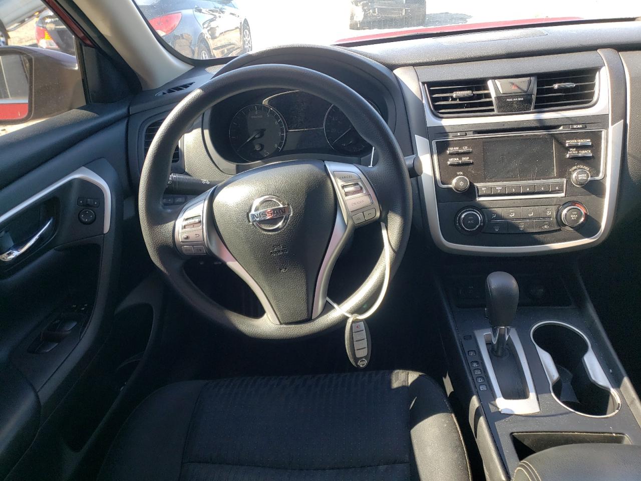 Photo 9 from auction – 2017 NISSAN ALTIMA 2.5 with VIN 1N4AL3AP3HC267819