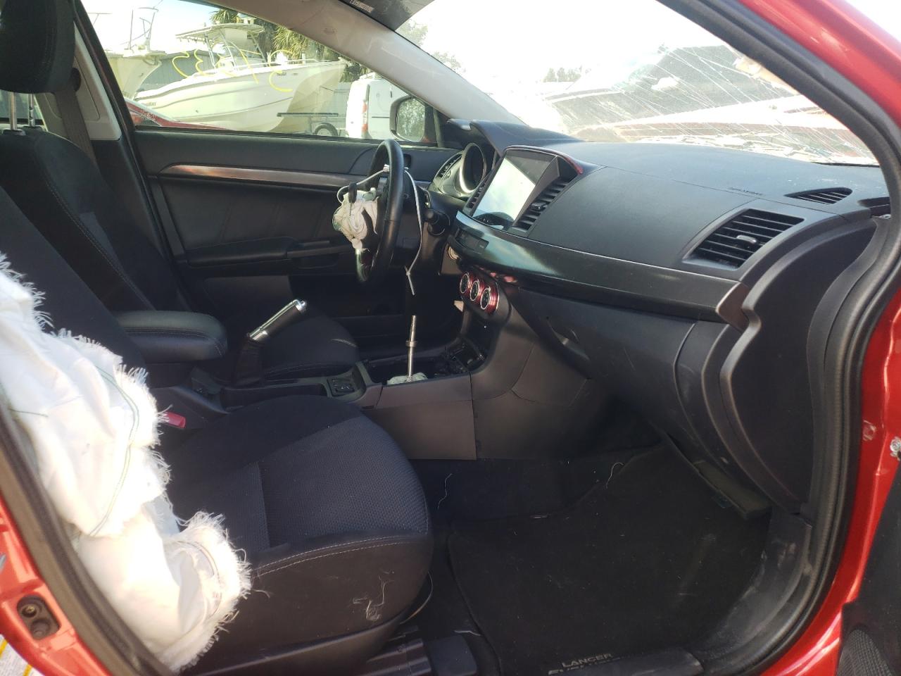 Photo 5 from auction – 2015 MITSUBISHI LANCER EVO with VIN JA32W8FV0FU019074