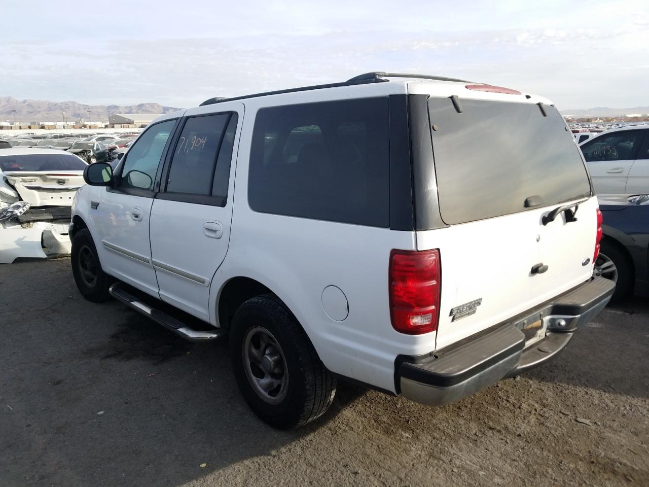 Photo 3 from auction – 2002 FORD EXPEDITION with VIN 1FMRU15WX2LA97817