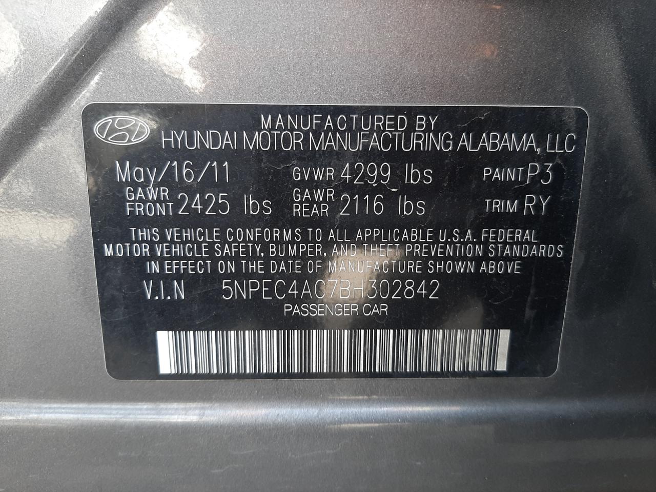 Photo 10 from auction – 2011 HYUNDAI SONATA SE with VIN 5NPEC4AC7BH302842