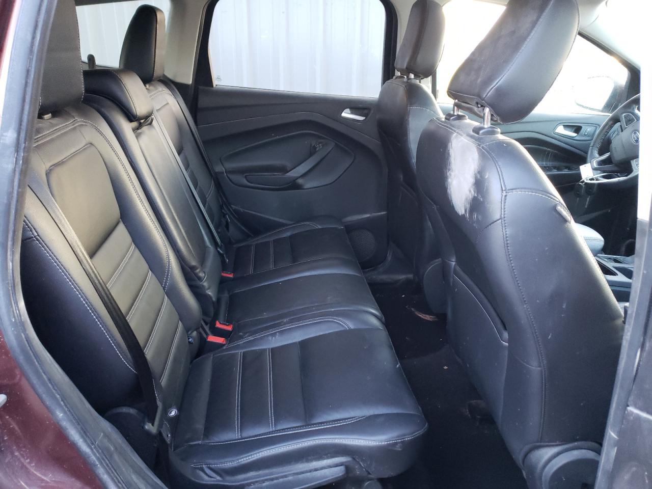 Photo 6 from auction – 2018 FORD ESCAPE SEL with VIN 1FMCU9HD4JUC10443