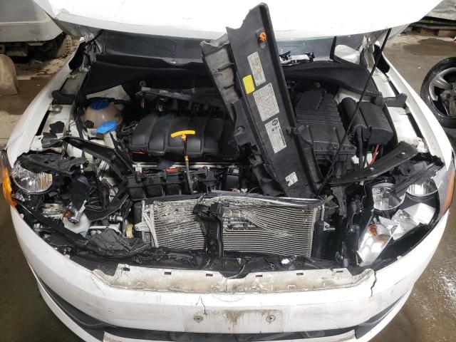 Photo 7 from auction – 2013 VOLKSWAGEN PASSAT SEL with VIN 1VWCM7A34DC080004