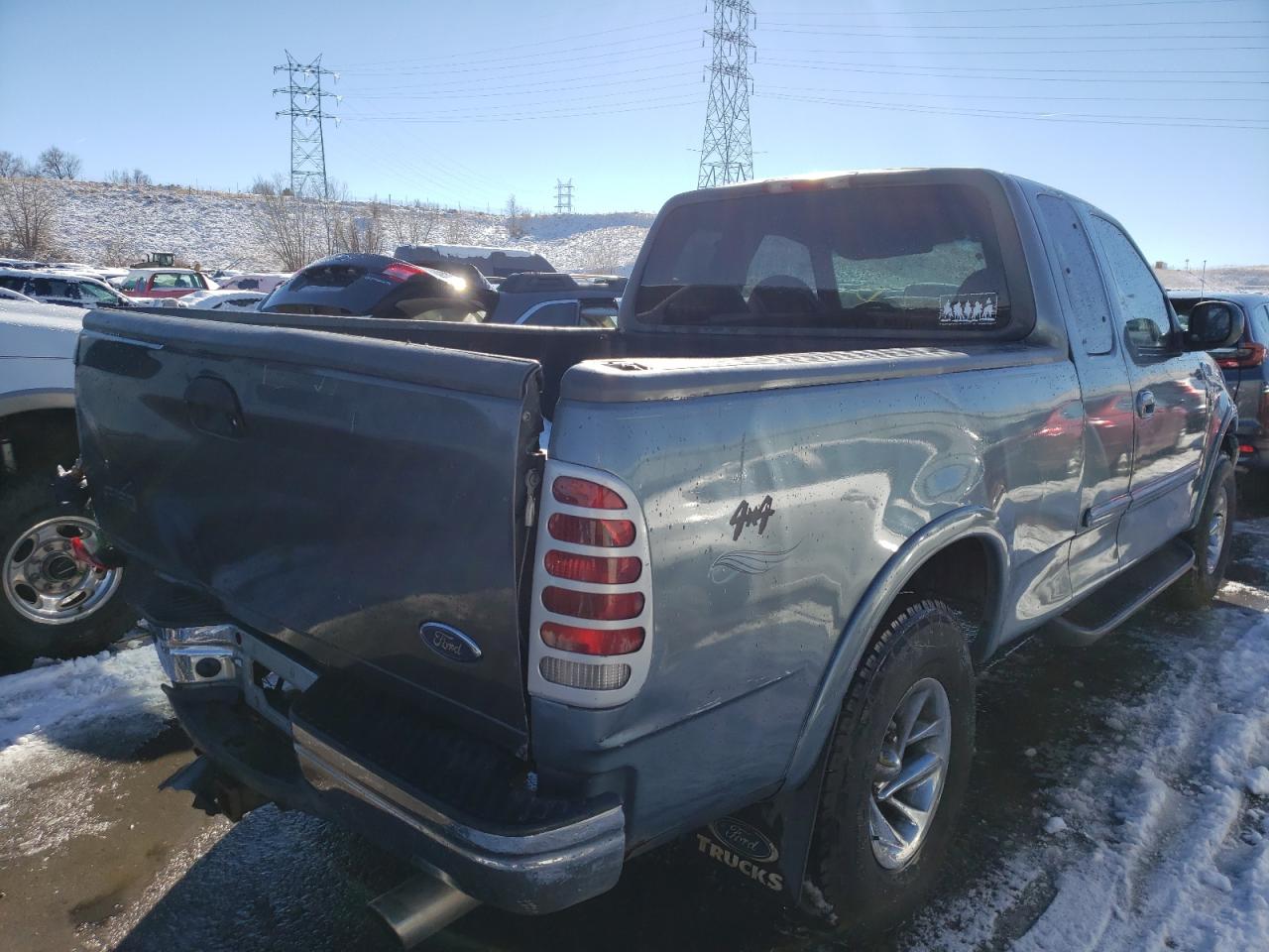 Photo 4 from auction – 1999 FORD F150 with VIN 2FTRX18L0XCA18377