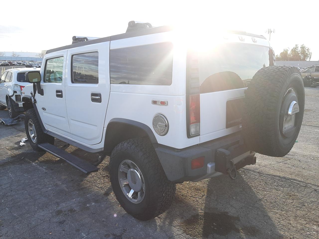 Photo 3 from auction – 2008 HUMMER H2 with VIN 5GRGN238X8H105718