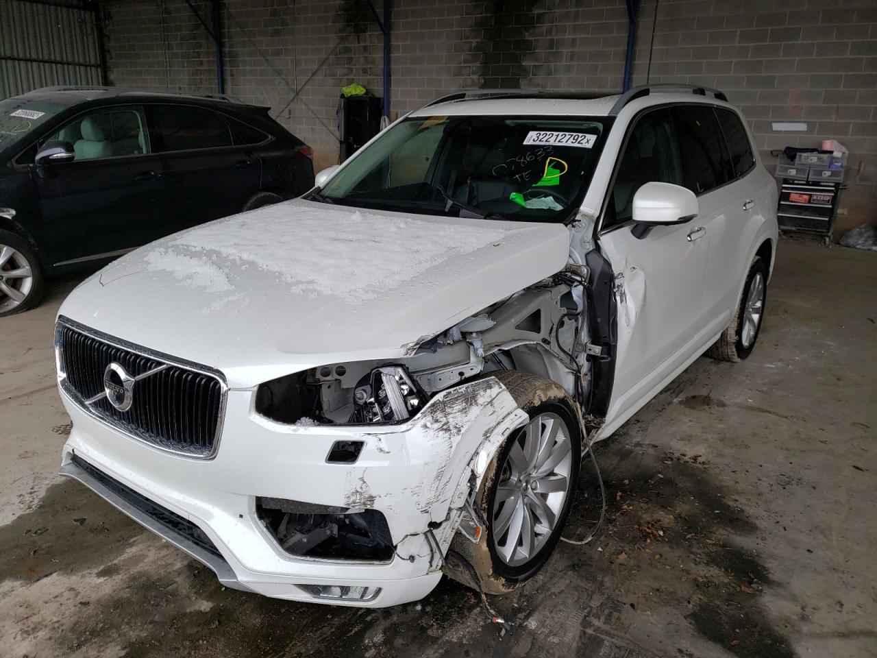 Photo 2 from auction – 2016 VOLVO XC90 T6 with VIN YV4A22PK5G1078633