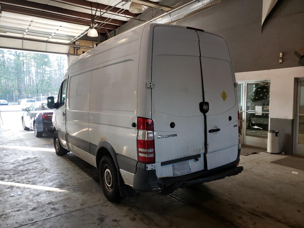 Photo 3 from auction – 2007 DODGE SPRINTER 2 with VIN WD0PE745175215745
