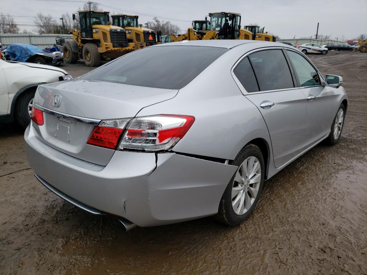Photo 4 from auction – 2014 HONDA ACCORD EXL with VIN 1HGCR2F83EA063186
