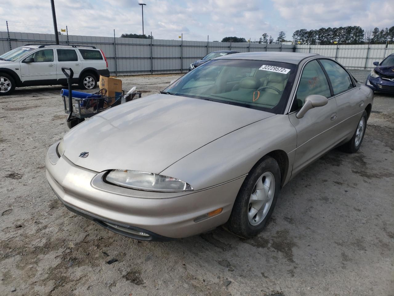 Zdjęcie 2 z aukcji – 1997 OLDSMOBILE AURORA z VIN 1G3GR62C4V4119636