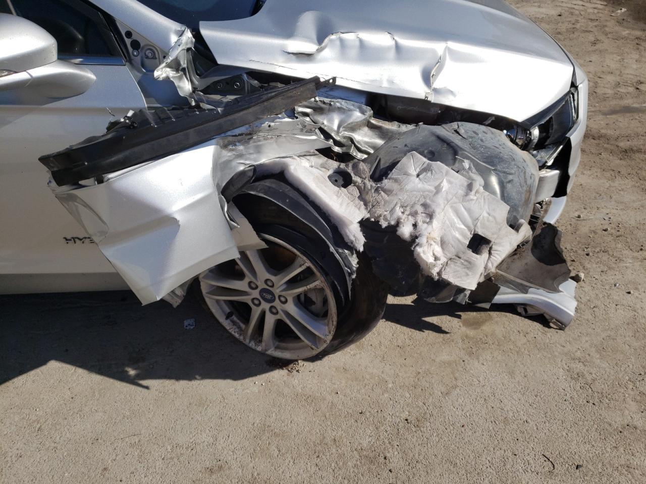 Photo 9 from auction – 2018 FORD FUSION SE with VIN 3FA6P0LU7JR152272