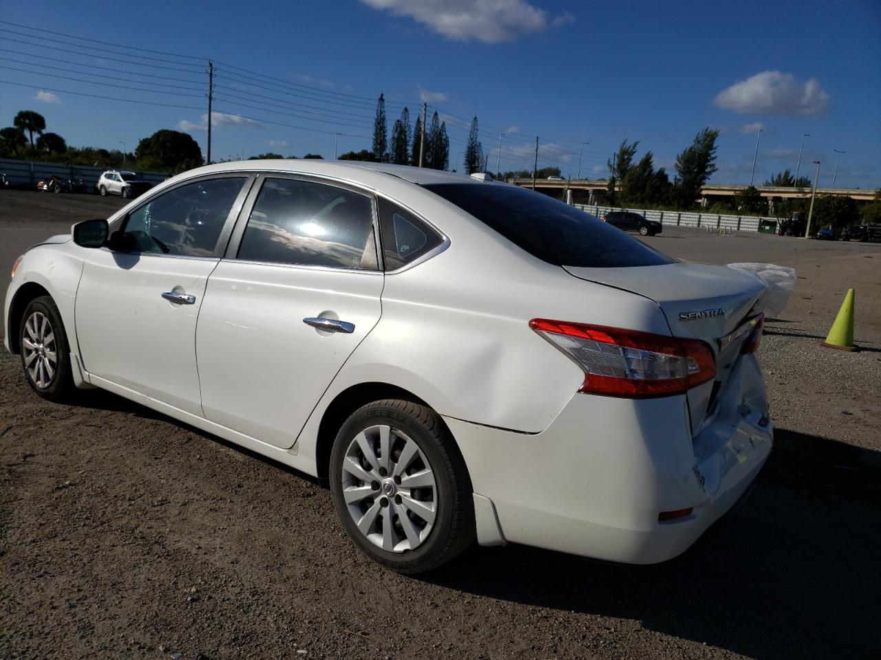 Photo 3 from auction – 2013 NISSAN SENTRA with VIN 3N1AB7AP7DL725951