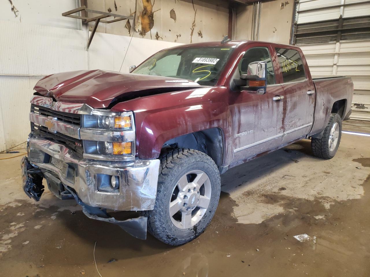 Photo 2 from auction – 2016 CHEVROLET SILVERADO with VIN 1GC1KWE82GF161778