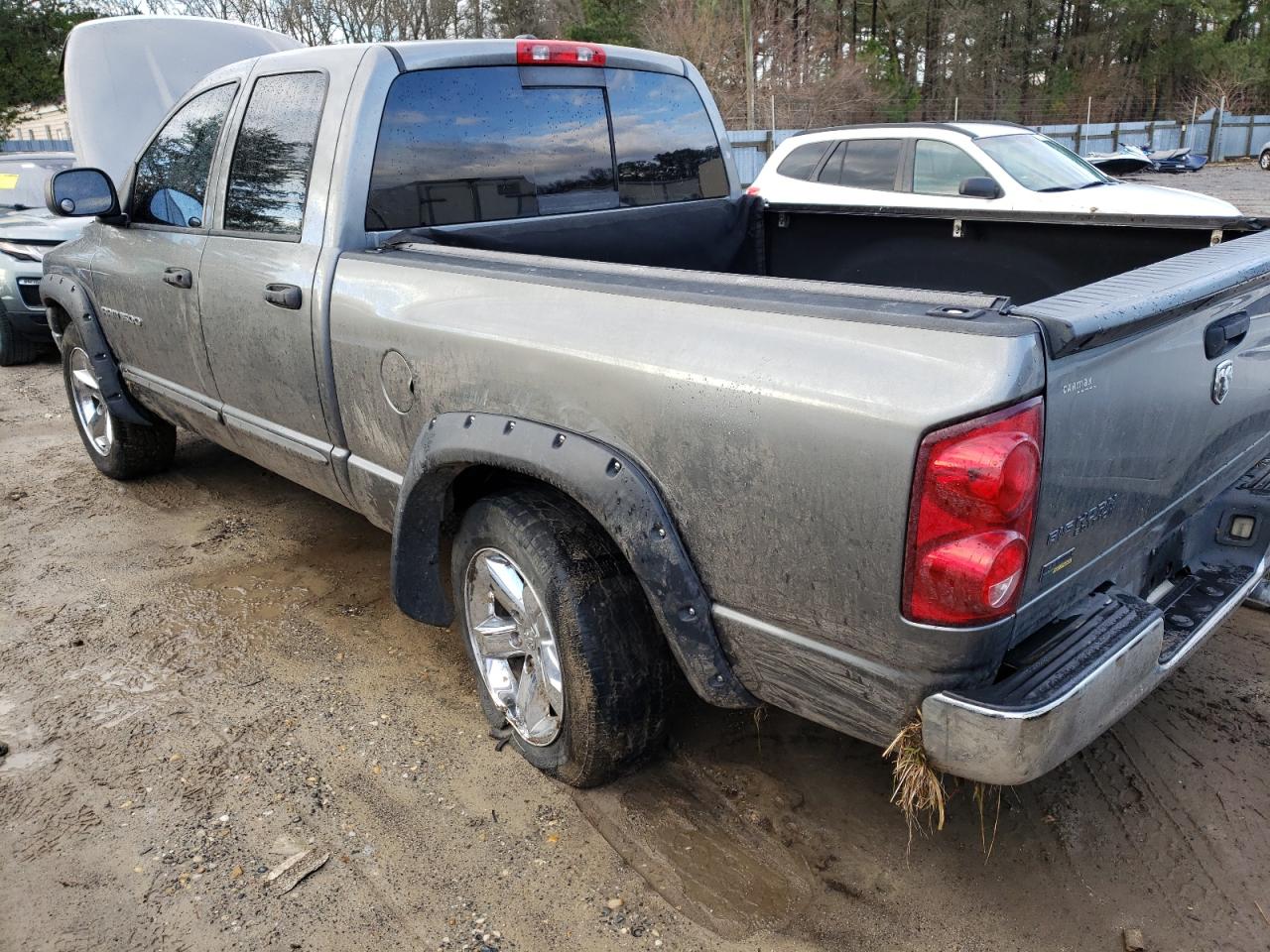 Photo 9 from auction – 2007 DODGE RAM 1500 S with VIN 1D7HU18P87S172862