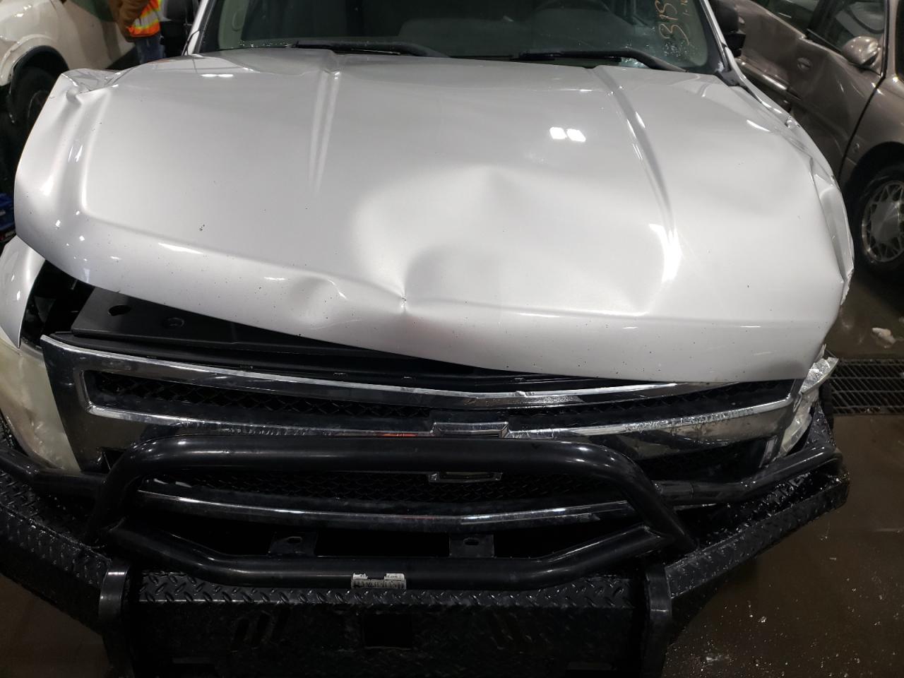Photo 7 from auction – 2011 CHEVROLET SILVERADO with VIN 3GCPKSE31BG305951