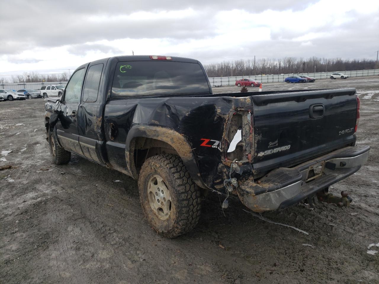 Photo 3 from auction – 2004 CHEVROLET SILVERADO with VIN 2GCEK19T141300207