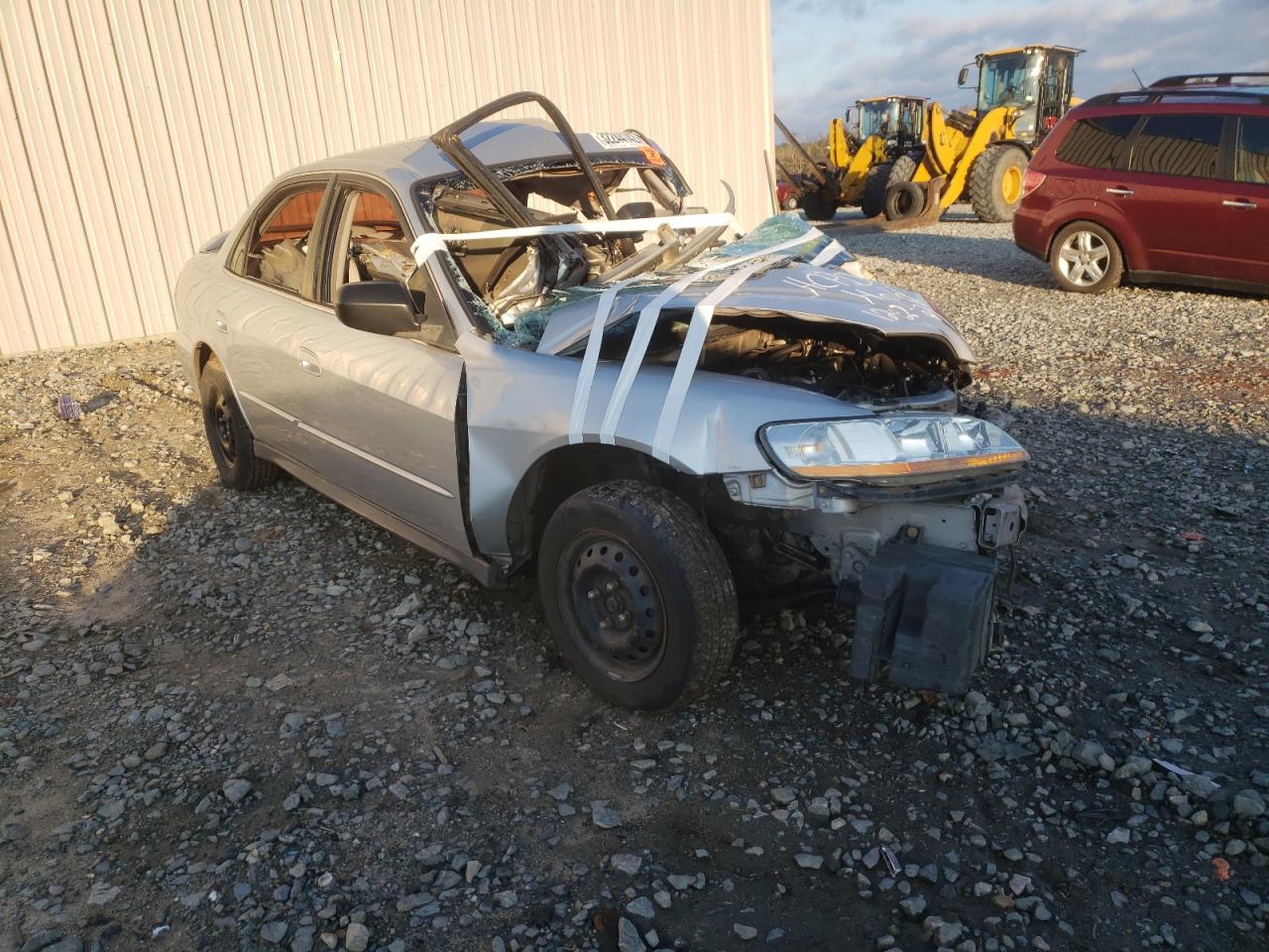 HONDA ACCORD VAL 2001 with VIN 1HGCF86671A064247 - Photo from auction