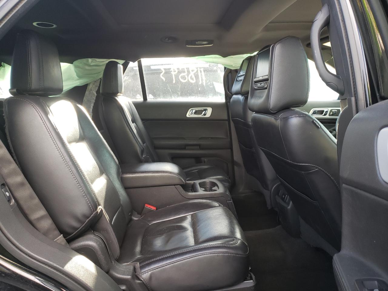 Photo 6 from auction – 2013 FORD EXPLORER L with VIN 1FM5K8F88DGA12448