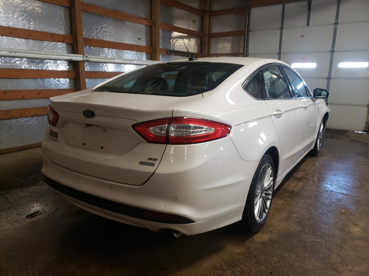Photo 4 from auction – 2016 FORD FUSION SE with VIN 3FA6P0HD5GR340127