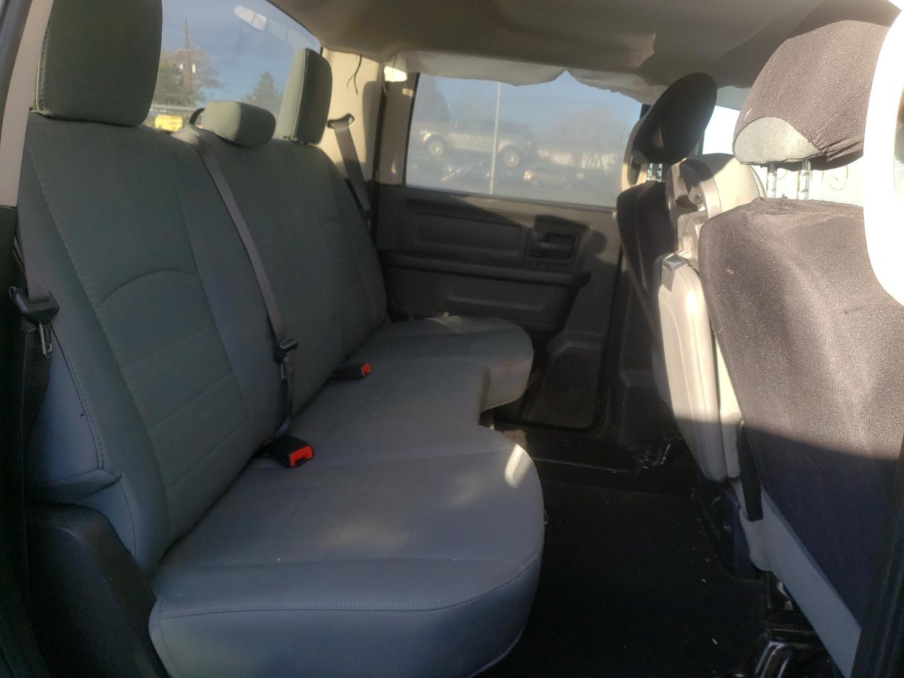 Photo 6 from auction – 2019 RAM 1500 CLASS with VIN 1C6RR7KT8KS543625