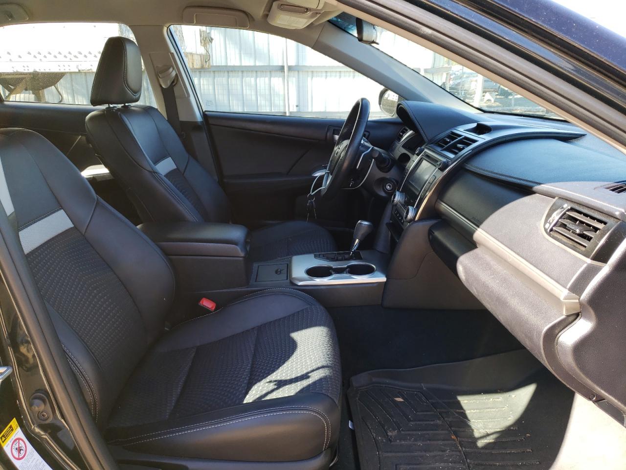 Photo 5 from auction – 2013 TOYOTA CAMRY L with VIN 4T1BF1FK4DU286421