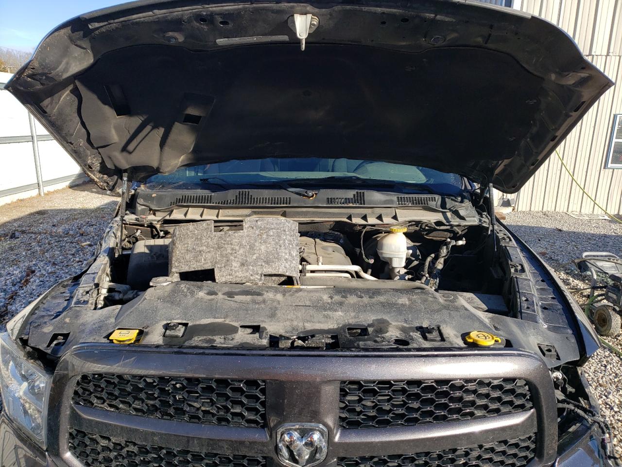 Photo 7 from auction – 2017 RAM 1500 ST with VIN 3C6RR7KT4HG735429