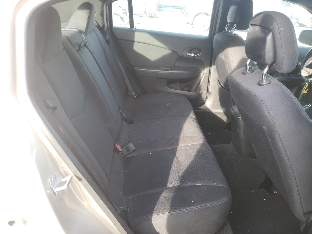 Photo 6 from auction – 2013 CHRYSLER 200 LX with VIN 1C3CCBAB1DN671965