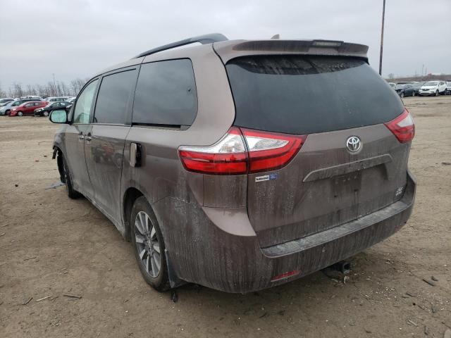 Photo 3 from auction – 2018 TOYOTA SIENNA XLE with VIN 5TDDZ3DC4JS205011