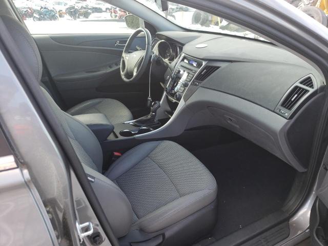 Photo 5 from auction – 2012 HYUNDAI SONATA SE with VIN 5NPEC4AC1CH452253