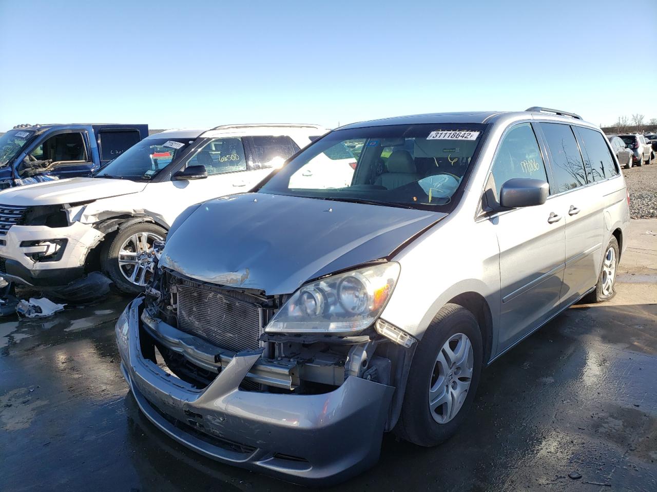 Photo 2 from auction – 2006 HONDA ODYSSEY EX with VIN 5FNRL38706B065488