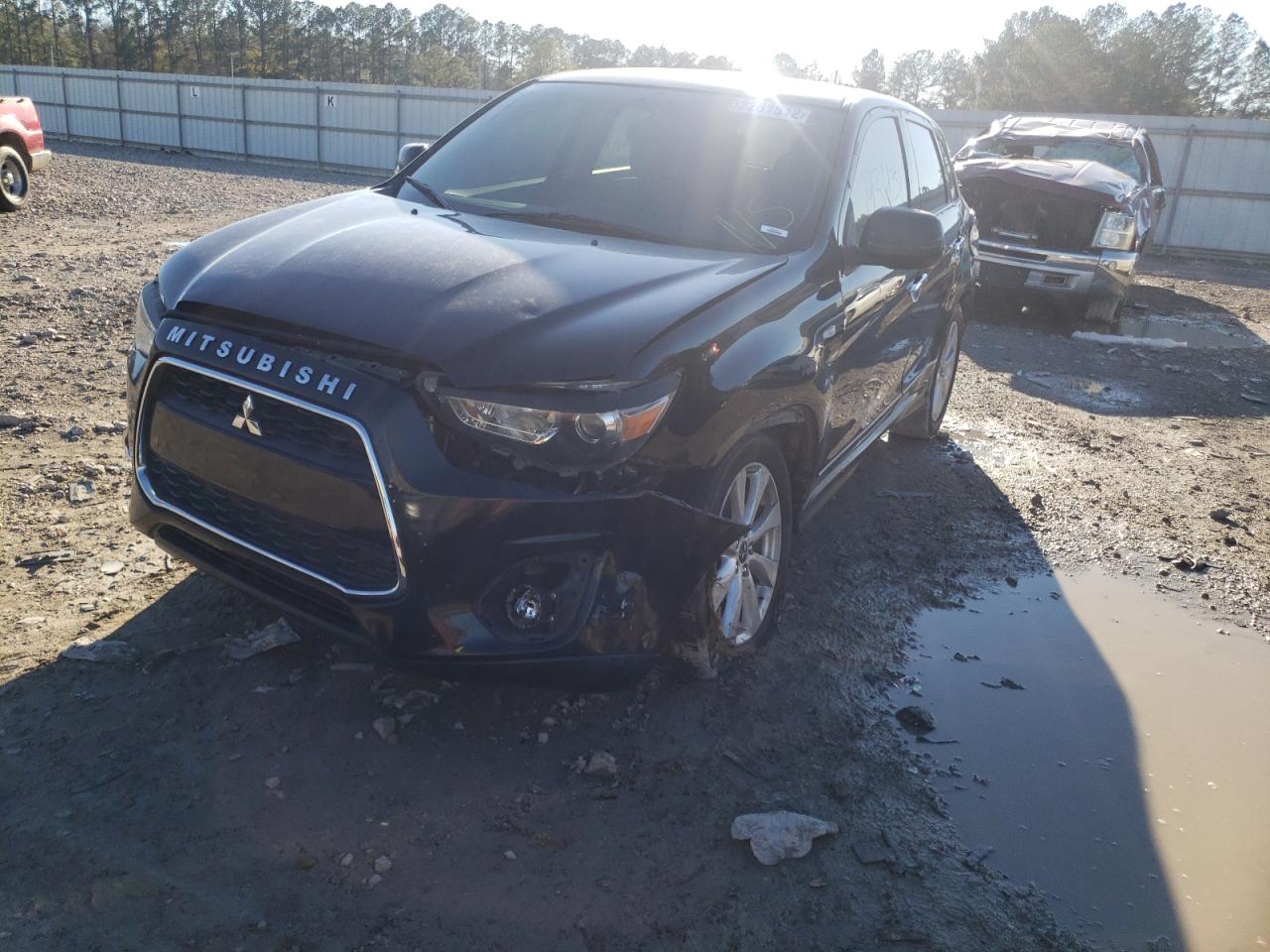 Photo 2 from auction – 2015 MITSUBISHI OUTLANDER with VIN 4A4AP3AU9FE008105