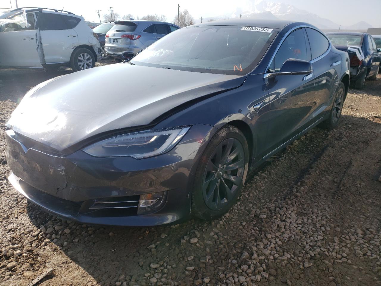 Photo 2 from auction – 2018 TESLA MODEL S with VIN 5YJSA1E26JF245393