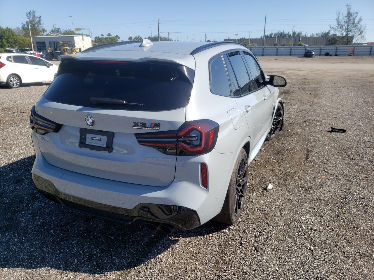 Photo 4 from auction – 2022 BMW X3 M with VIN 5YM13EC04N9J53799