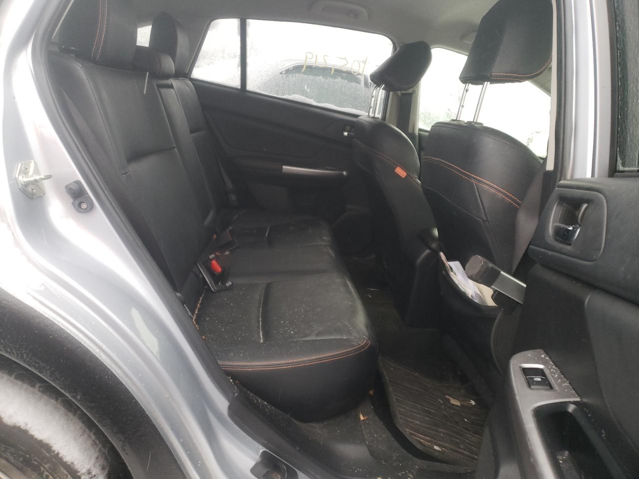Photo 6 from auction – 2017 SUBARU CROSSTREK with VIN JF2GPAKC8HH223411
