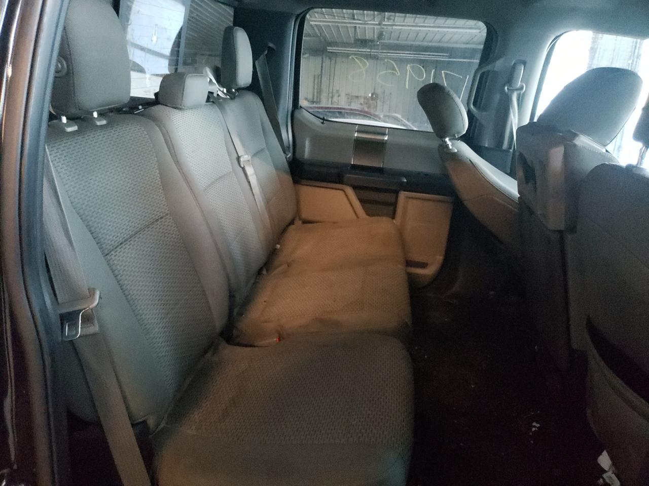 صورة رقم 6 من المزاد - 2015 FORD F150 SUPER مع VIN 1FTEW1EF1FFA94810