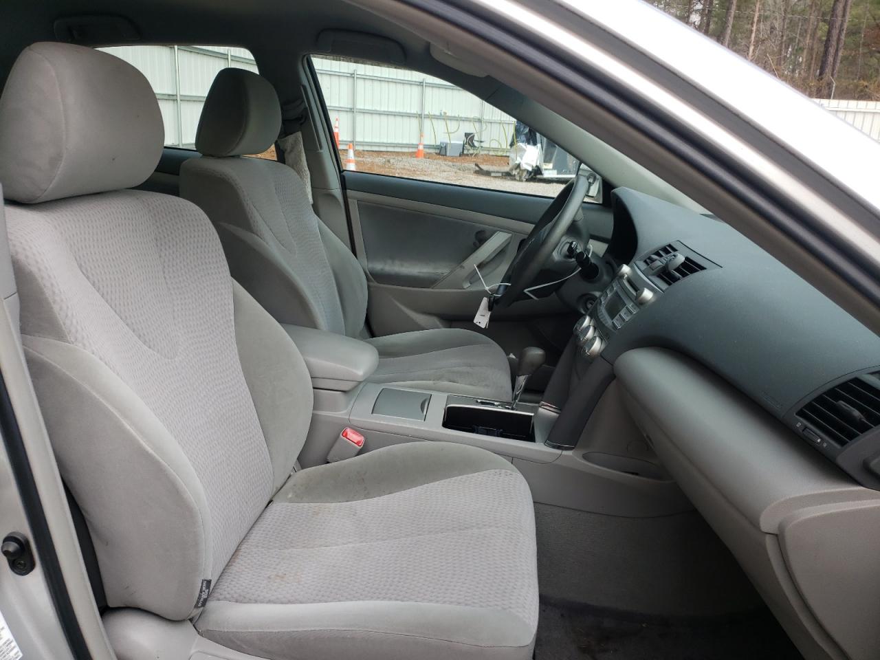 Фото 5 с аукциона – 2011 TOYOTA CAMRY BASE с VIN 4T4BF3EK0BR095188