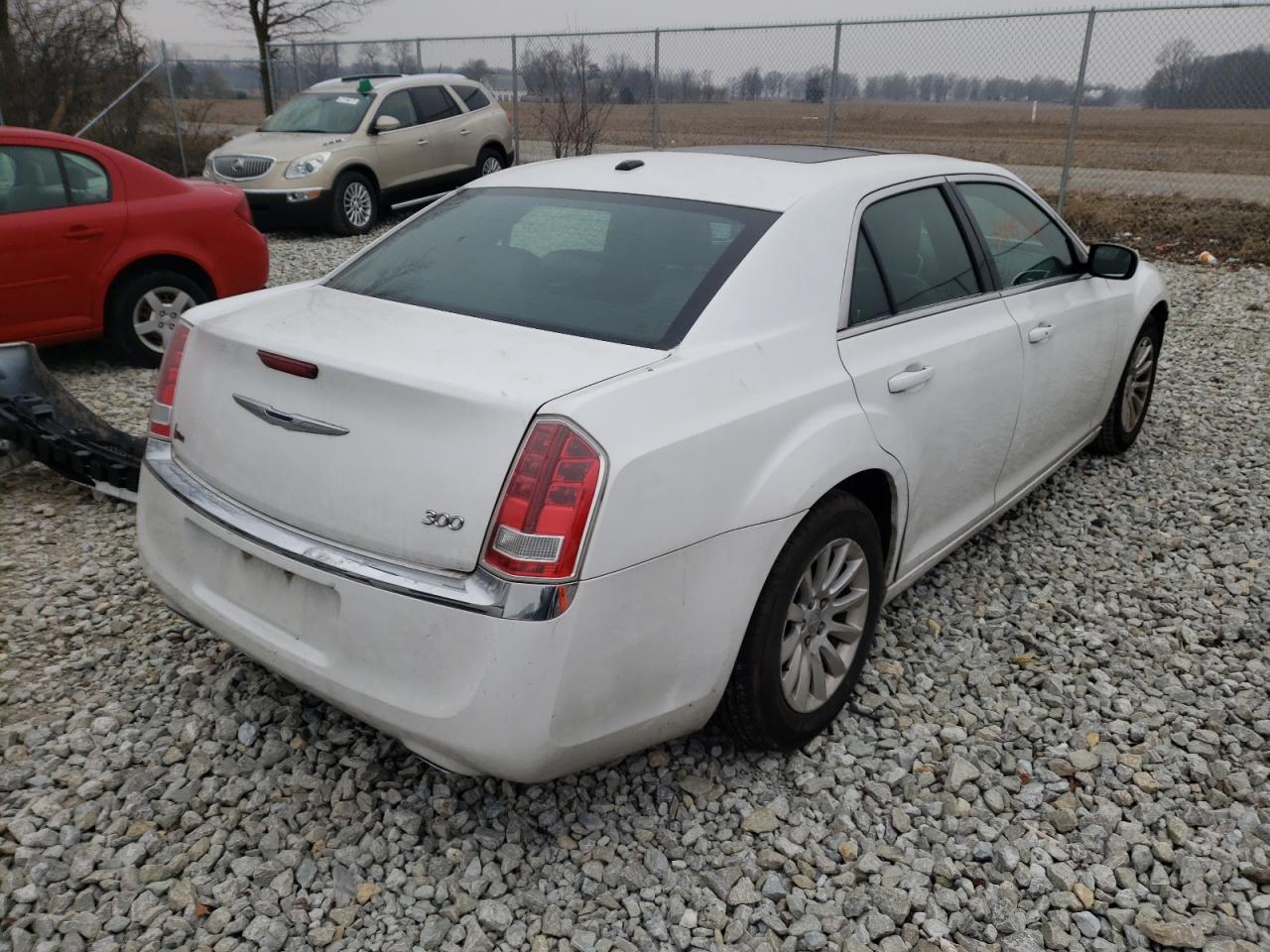 Photo 4 from auction – 2013 CHRYSLER 300 LIMITE with VIN 2C3CCAAG3DH527591