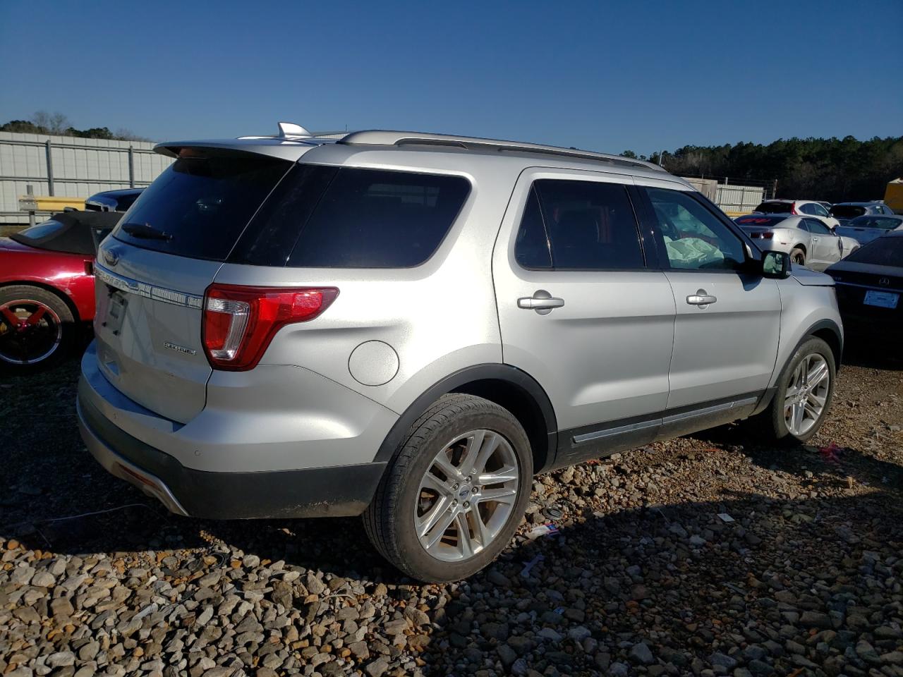Photo 4 from auction – 2016 FORD EXPLORER X with VIN 1FM5K7D83GGA23035