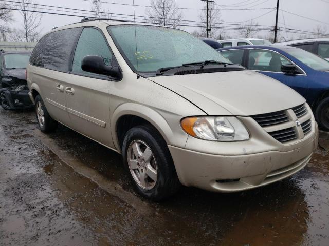 DODGE GRAND CARA 2005 with VIN 2D4GP44L95R351351 - Photo from auction