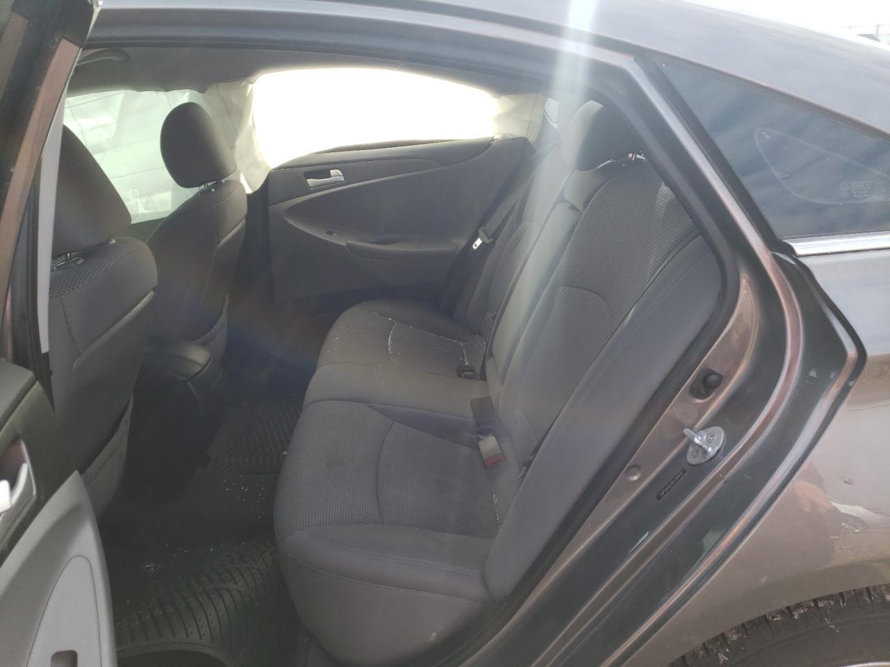 Photo 6 from auction – 2013 HYUNDAI SONATA GLS with VIN 5NPEB4AC2DH794458