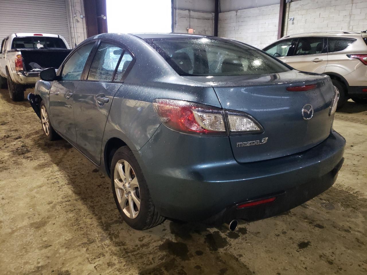 Photo 3 from auction – 2010 MAZDA 3 I with VIN JM1BL1SF0A1205580