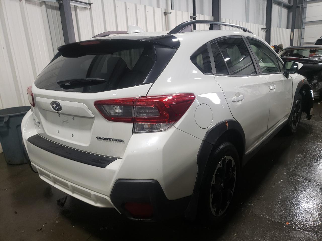 Photo 4 from auction – 2021 SUBARU CROSSTREK with VIN JF2GTAPCXM8324920