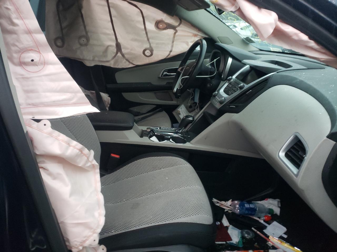 Photo 5 from auction – 2017 CHEVROLET EQUINOX LT with VIN 2GNFLFEK7H6161261