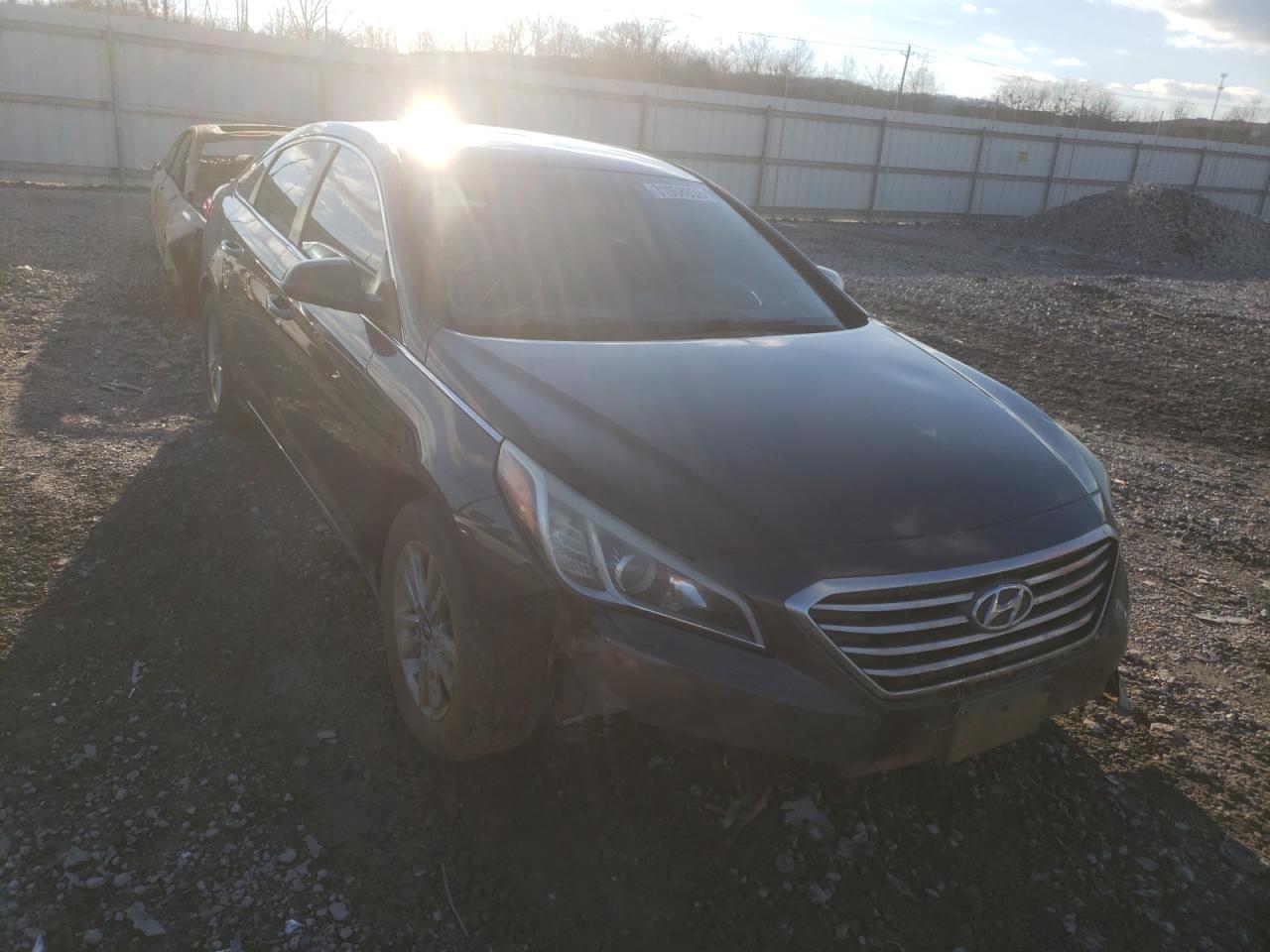 Photo 1 from auction – 2015 HYUNDAI SONATA SE with VIN 5NPE24AF9FH027767