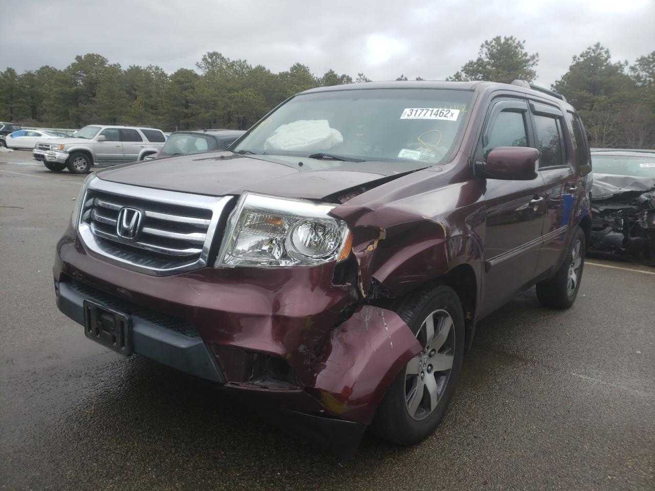 Photo 2 from auction – 2012 HONDA PILOT TOUR with VIN 5FNYF4H92CB065532