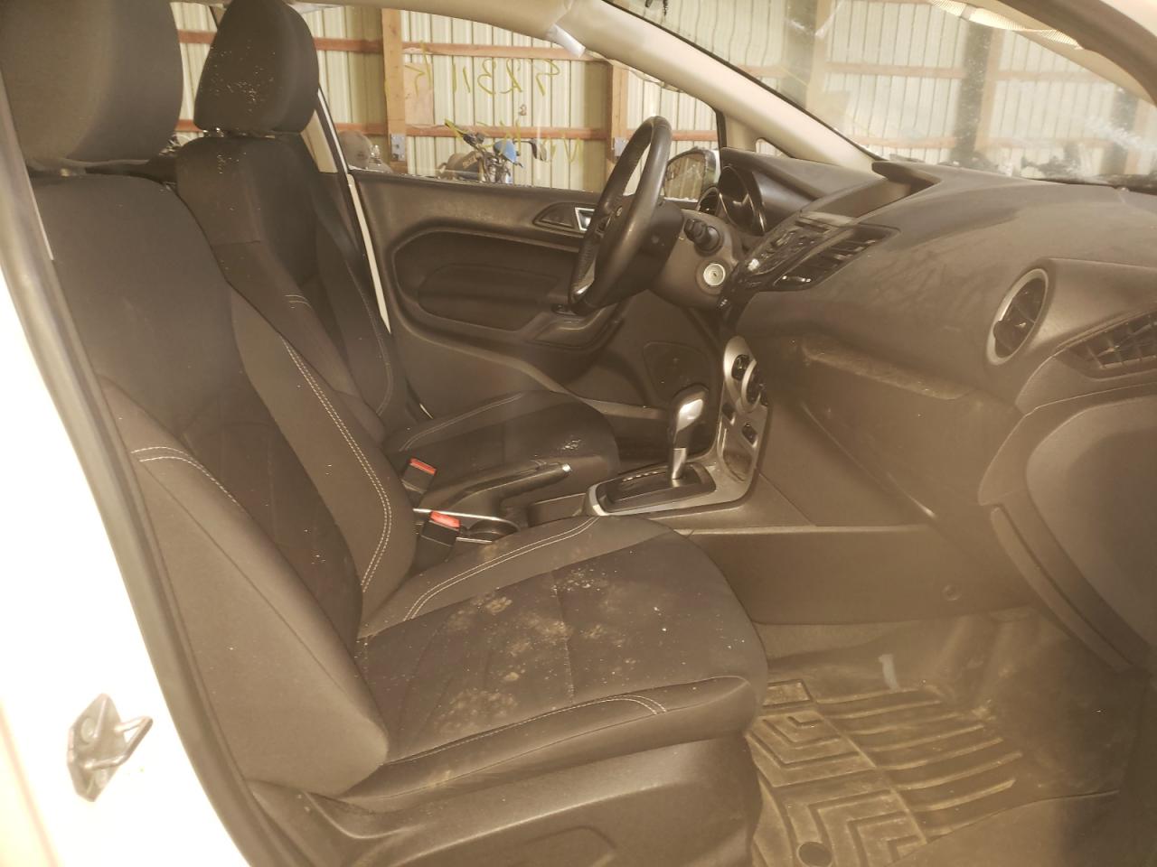 Photo 5 from auction – 2015 FORD FIESTA SE with VIN 3FADP4BJ3FM128013